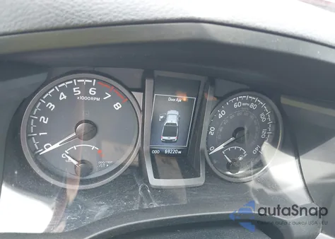 2021 Toyota Tacoma Trd Off-Road z USA, uszkodzony, nr VIN 5TFCZ5AN2MX263159